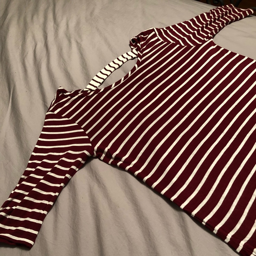 Loveapella striped 3/4 length sleeves. XS.